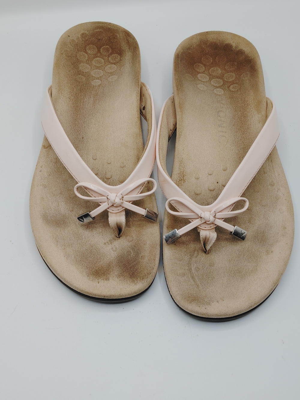 Vionic Pale Pink Bow Thong Sandals